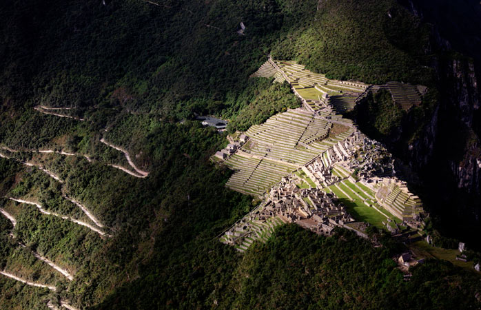  Imagine panoramică sau ”cum ai vedea Machu Picchu dacă ai fi o pasăre”