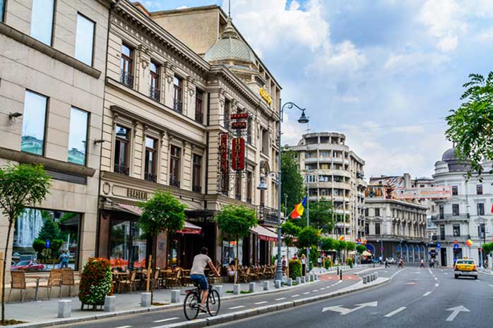 Mândra arteră a Bucureștiului - Calea Victoriei