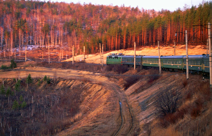 Ia Express-ul Trans-Siberian către Novosibirsk și scufundă-te în natura sălbatică a Rusiei 