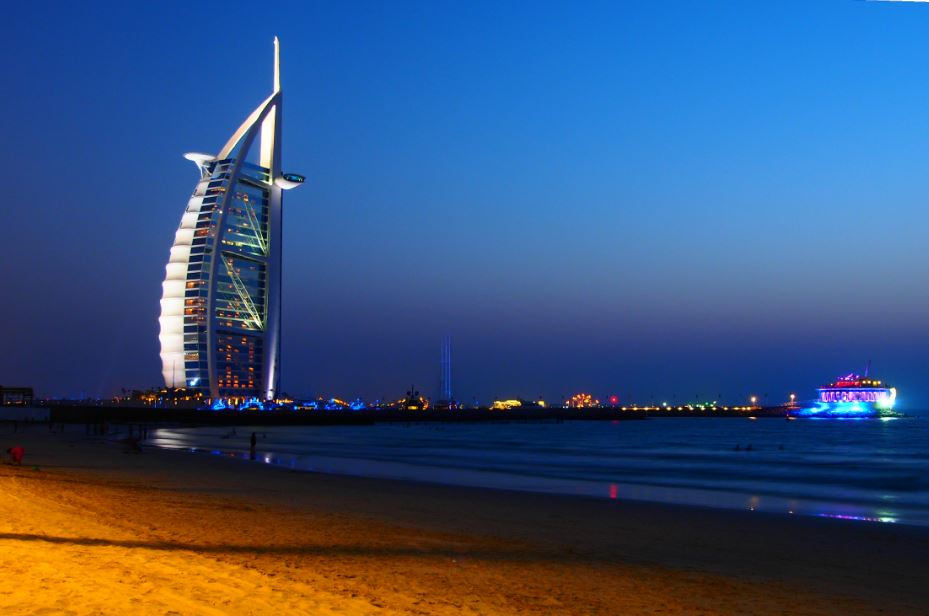 Burj Al-Arab sau singurul hotel de 7 stele din Universul cunoscut