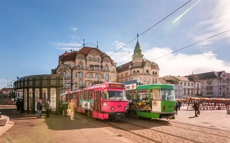 Dacă încă nu știi prea multe despre cât de frumos poate fi orașul Oradea, descoperă-i tot farmecul, de Dragobete © <a title=